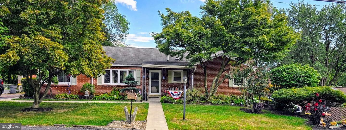Property Photo:  5109 Ridgeview Drive  PA 17112 