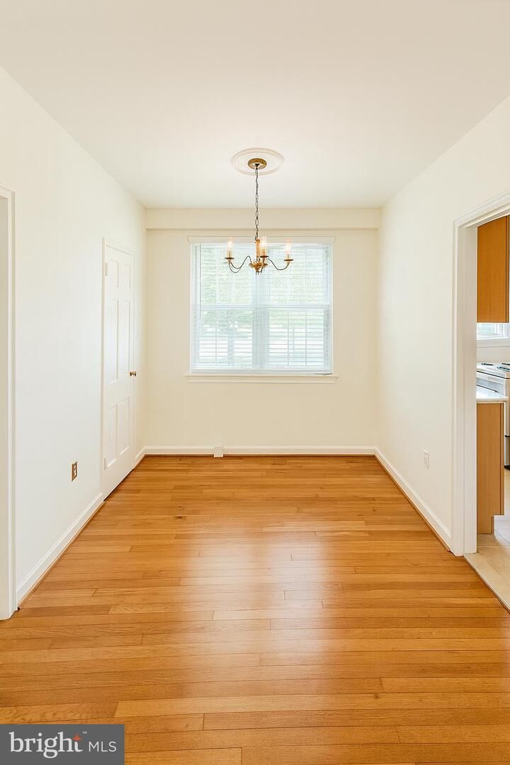 Property Photo: 3311 Commonwealth Avenue A VA 22305