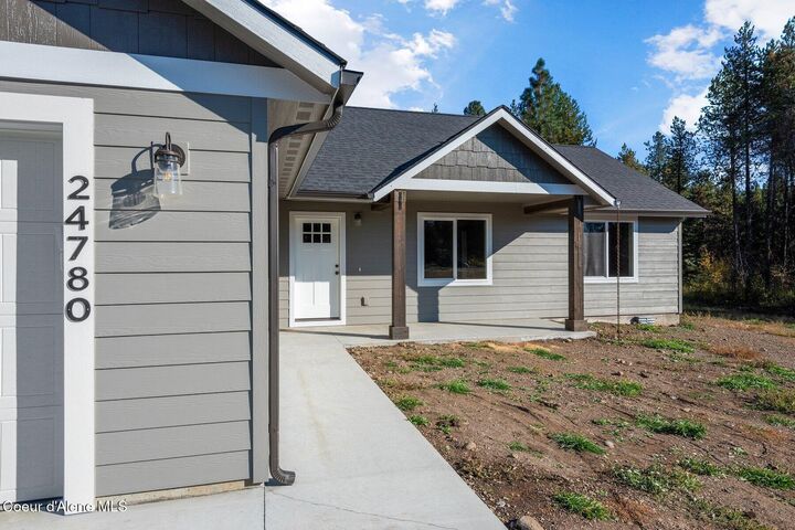 Property Photo: 427 Happy Meadows ID 83801
