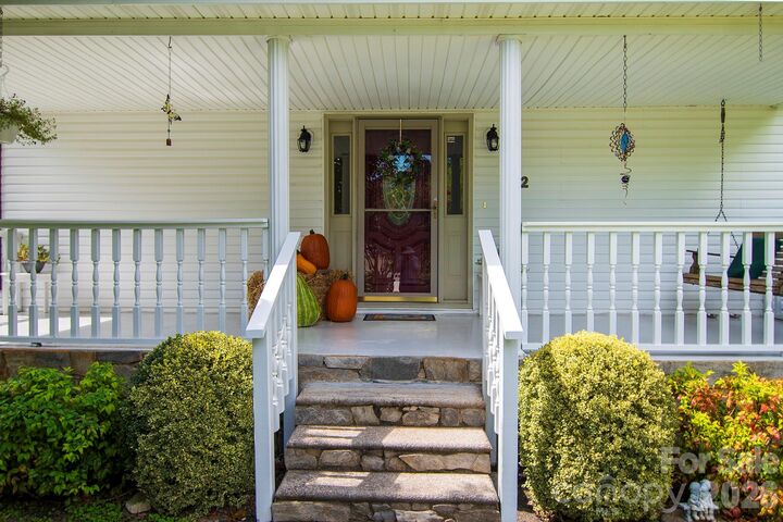 Property Photo: 132 Serenity Circle NC 28792