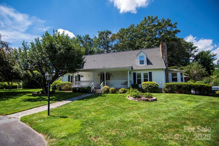 Property Photo:  132 Serenity Circle  NC 28792