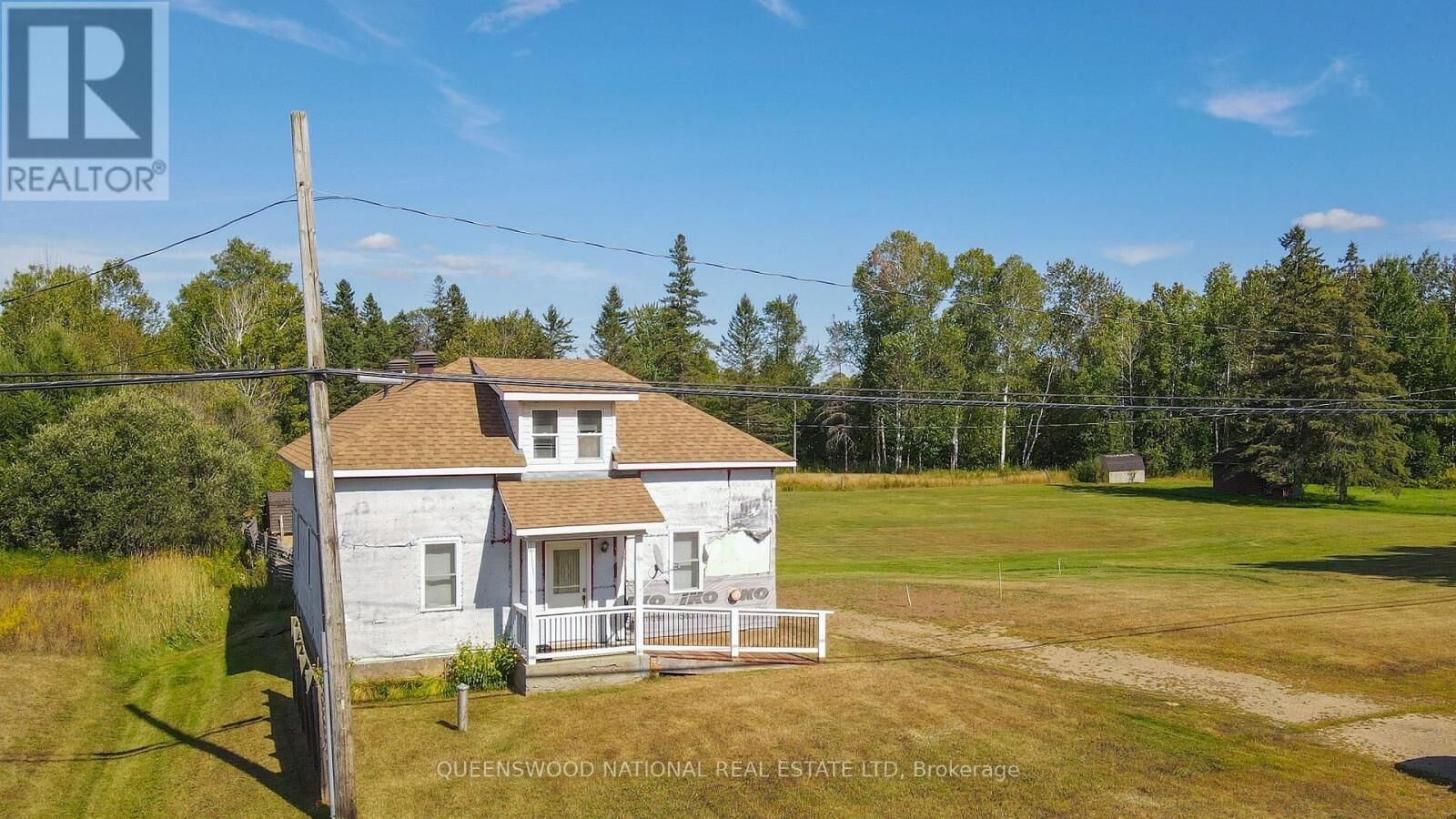 Property Photo: 84 North Round Lake Road North ON K0J 2A0