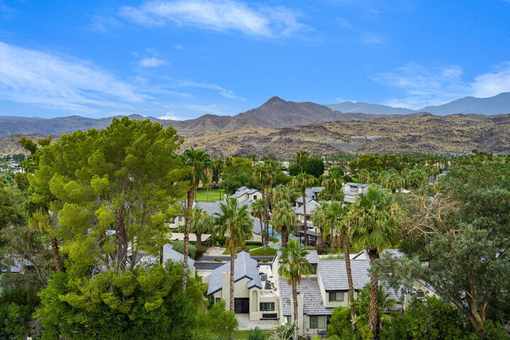 Property Photo: 47 Portola Drive CA 92264