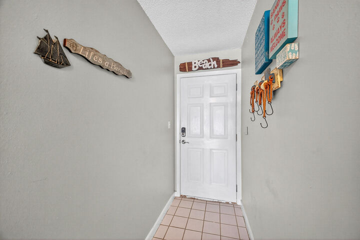 Property Photo: 485 Gulf Shore Drive Unit 102 FL 32541