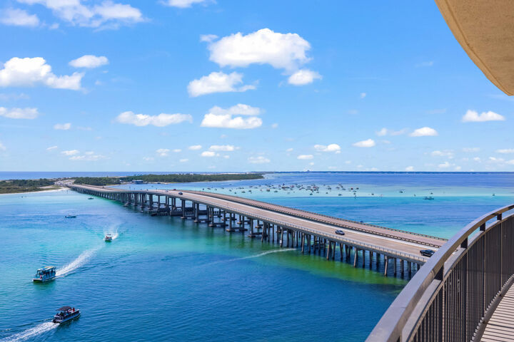 Property Photo: 10 Harbor Boulevard W625 FL 32541