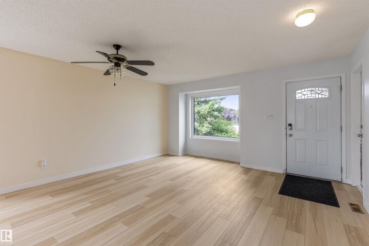 Property Photo: 12823 157 Avenue NW AB T6V 1A9