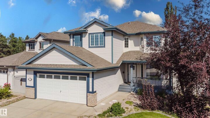 1665 Glastonbury Boulevard NW  Edmonton AB T5T 6P3 photo