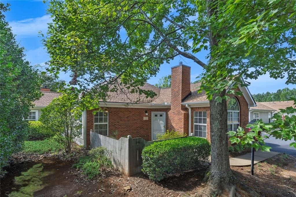 Property Photo:  3716 Vineyards Lake Circle NW U2  GA 30144 