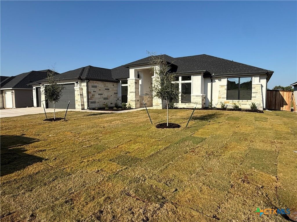 Property Photo:  2046 Gray Fox Drive  TX 76559 