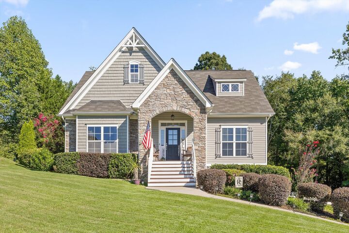 373 Olivia Lane  Soddy Daisy TN 37379 photo