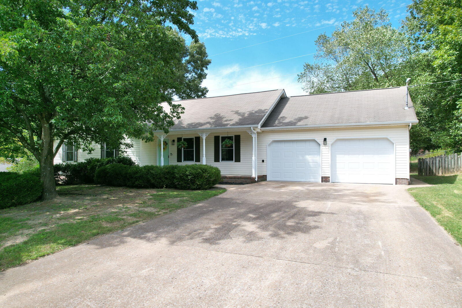 Property Photo:  372 Castleview Drive  GA 30736 