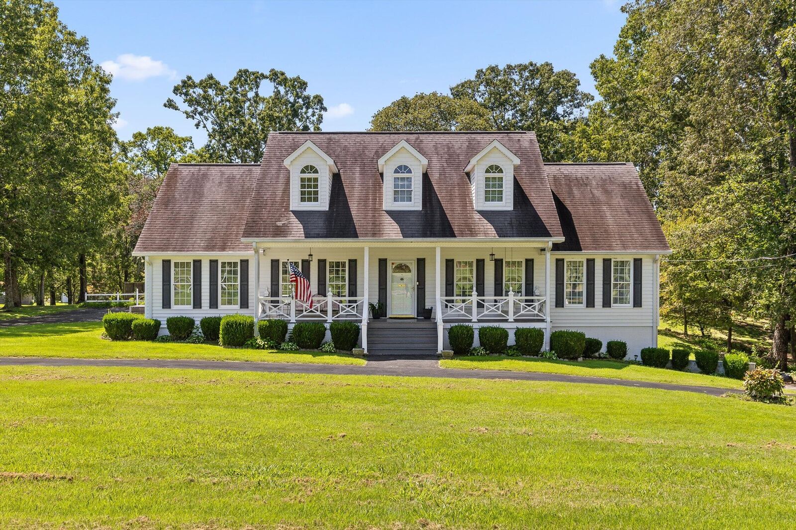Property Photo: 2526 County Road 194 AL 35958