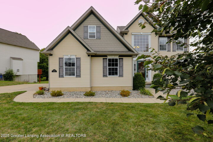 Property Photo:  3212 Belgian Drive  MI 48906 