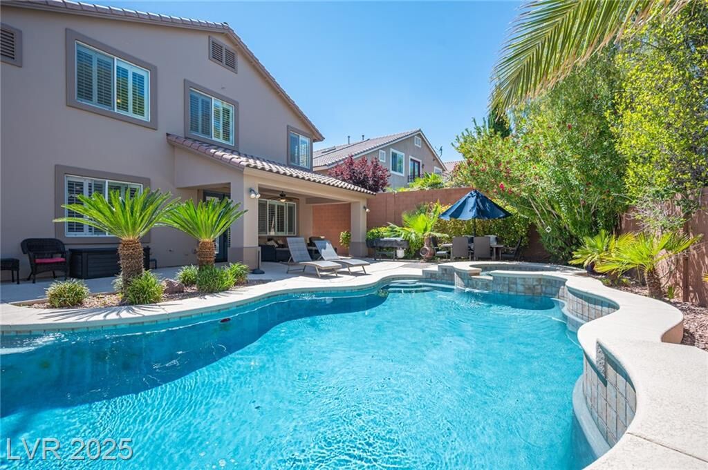 Property Photo: