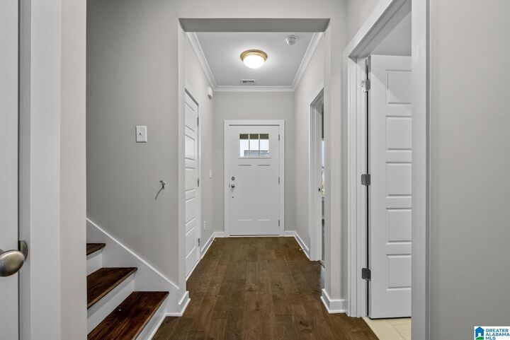 Property Photo: 101 Townmoor Lane AL 35147
