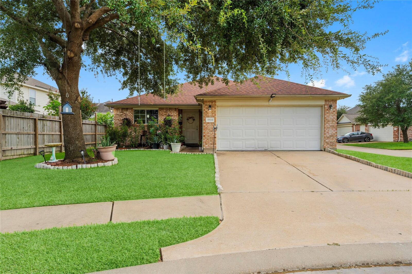 Property Photo: 19111 Deep South Ct TX 77449