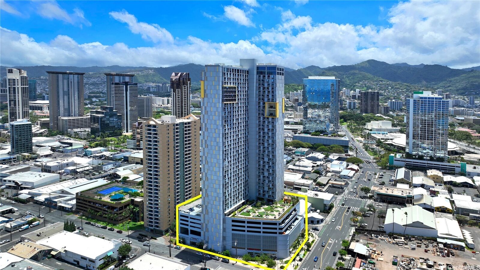 Property Photo:  988 Halekauwila Street 4102  HI 96814 