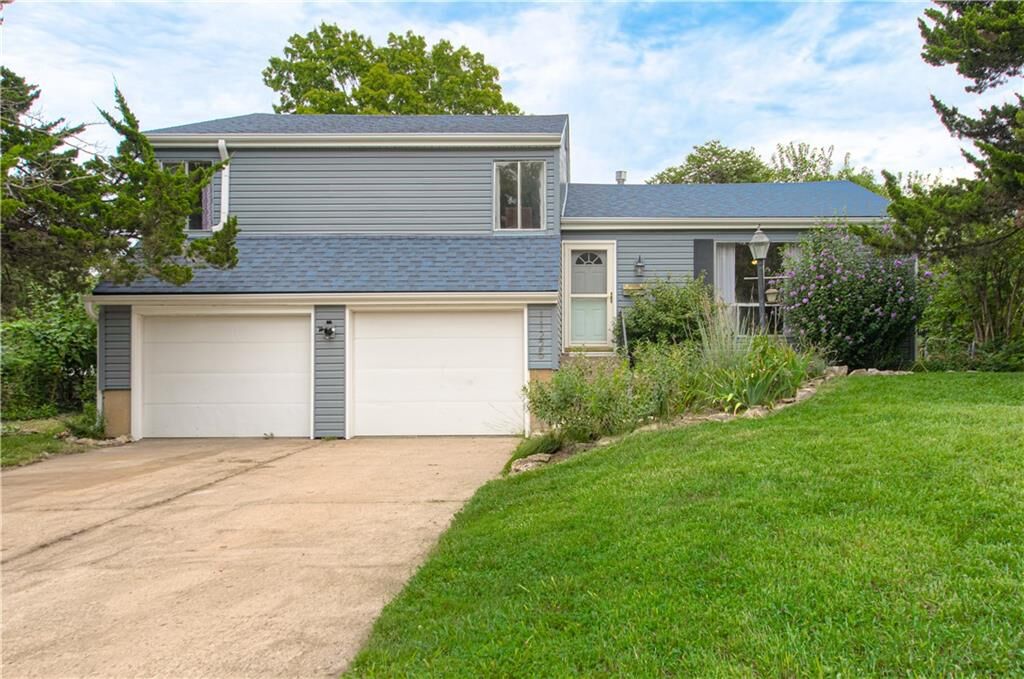 Property Photo:  11225 Calico Drive  MO 64137 