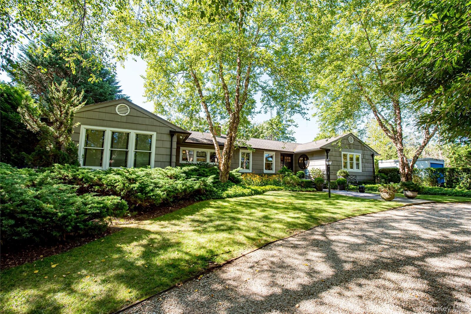 Property Photo:  56 Shinnecock Hills Road  NY 11968 