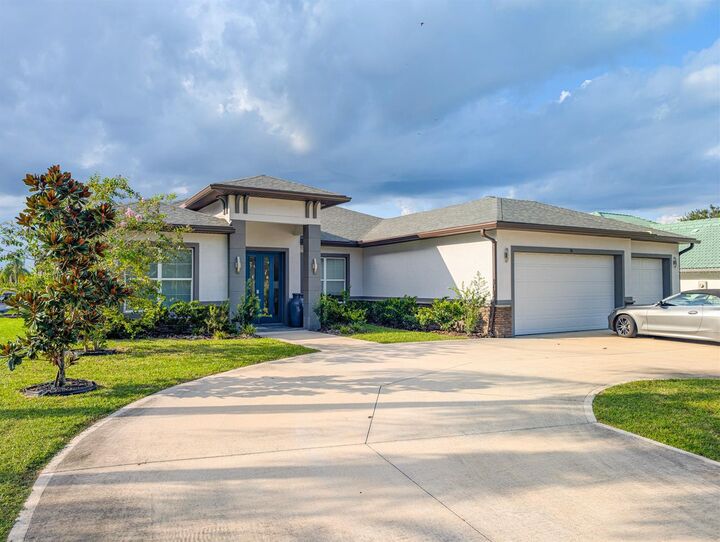 Property Photo: 96 Club House Drive FL 32137