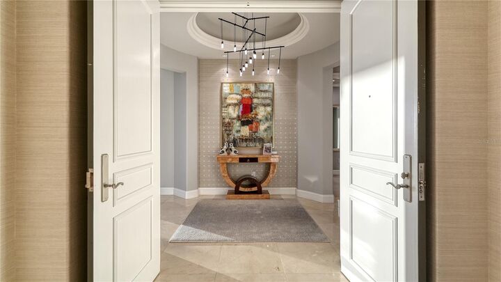 Property Photo: 2161 Gulf Of Mexico Drive 6 FL 34228