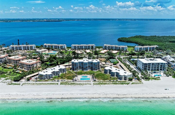 4825 Gulf Of Mexico Drive 304  Longboat Key FL 34228 photo