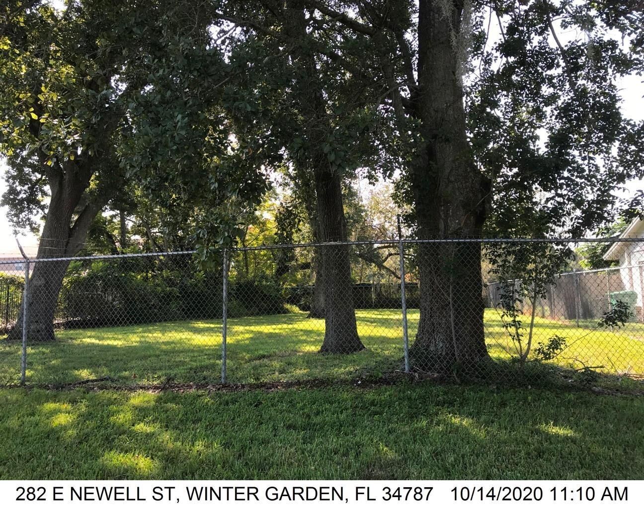 Property Photo:  282 E Newell Street  FL 34787 
