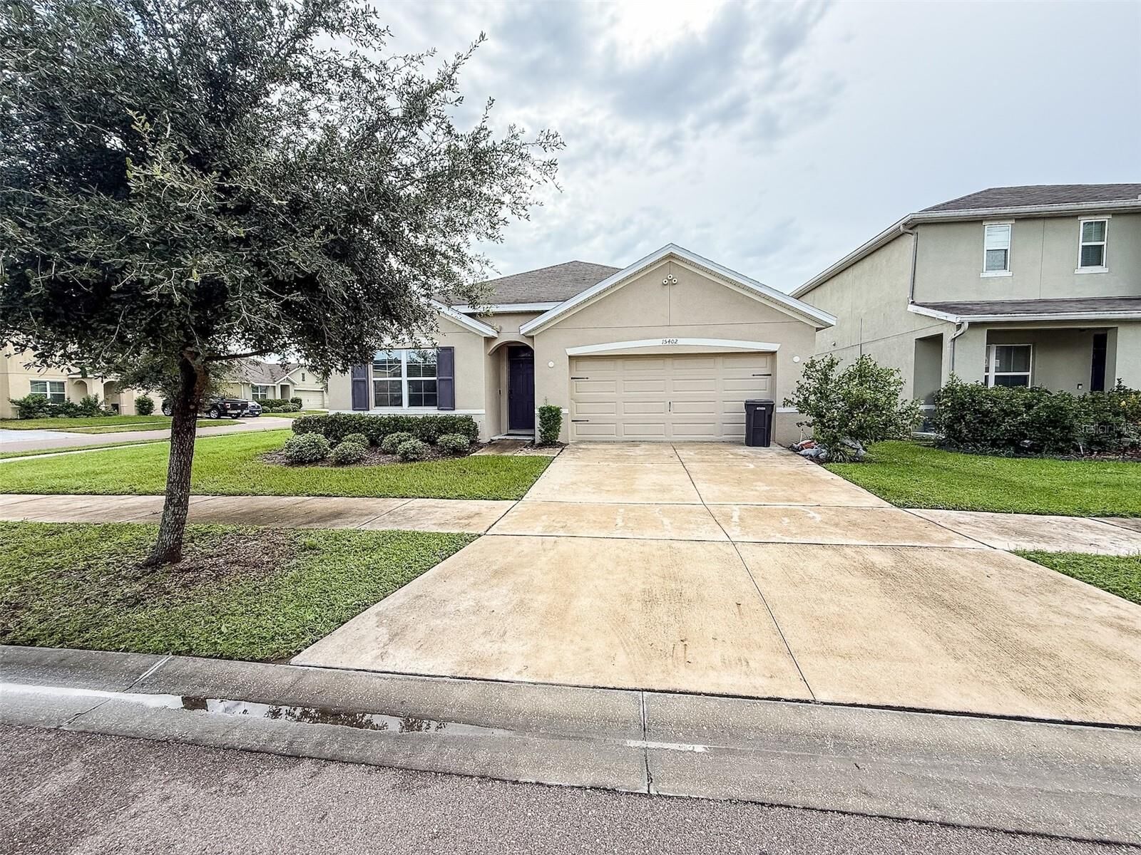 Property Photo: 15402 Ibis Fall Place FL 33573