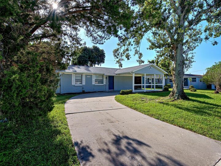 1056 Venetian Parkway  Venice FL 34285 photo