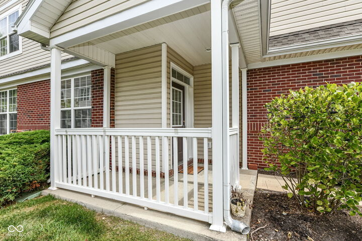 Property Photo:  4012 Weston Pointe Drive  IN 46077 