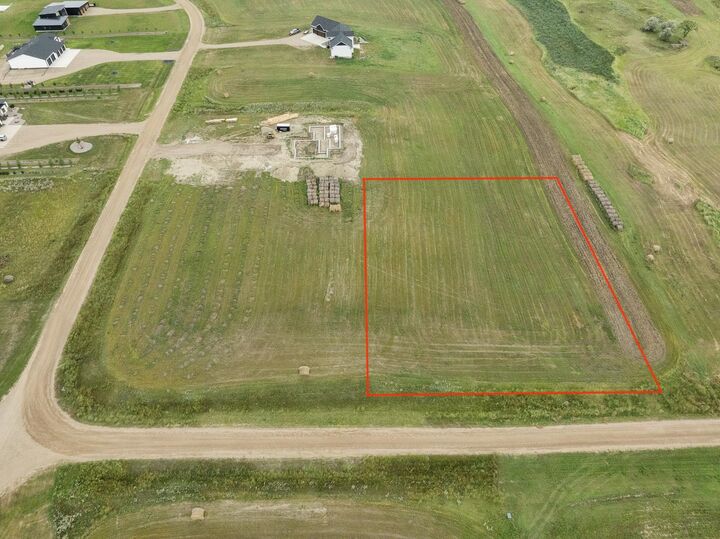 Property Photo: 700 NE 83rd St. ND 68703