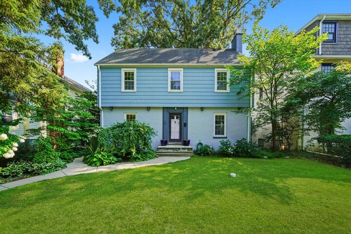 2108 Harrison Street  Evanston IL 60201 photo