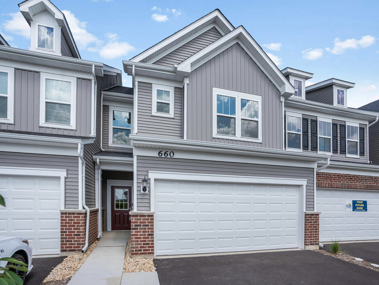 Property Photo: 660 Switchgrass Way 58002 IL 60490