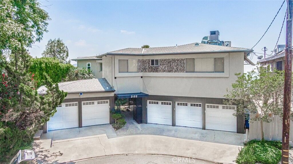 Property Photo: 2102 La Canada Crest Drive B CA 91011