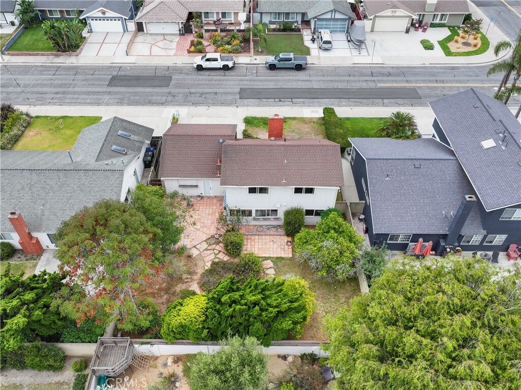 Property Photo:  17172 Berlin Lane  CA 92649