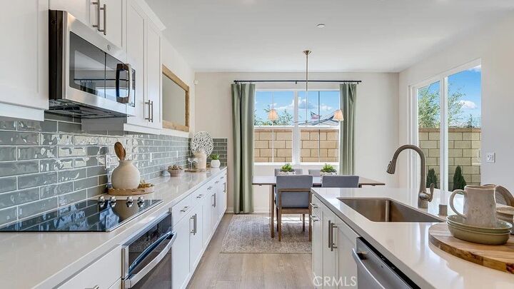 Property Photo:  2563 E Hyde Paseo  CA 91762 