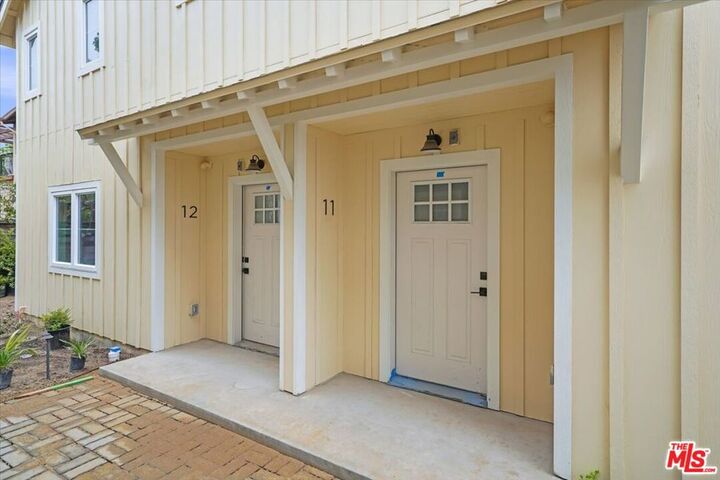 1317 Punta Gorda 4  Santa Barbara CA 93103 photo