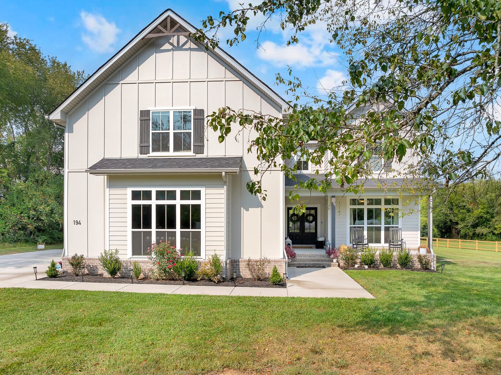 Property Photo: 194 Volunteer Rd TN 37128