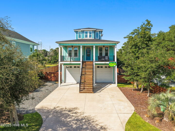 Property Photo:  604 E Yacht Drive  NC 28465 