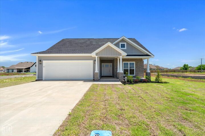 Property Photo: 140 Pintail Pointe AR 72442