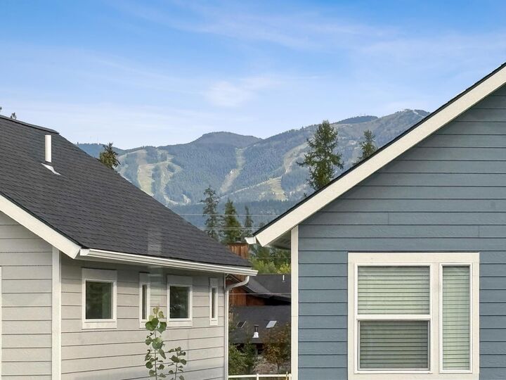 Property Photo:  410 Trailview Way  MT 59937 