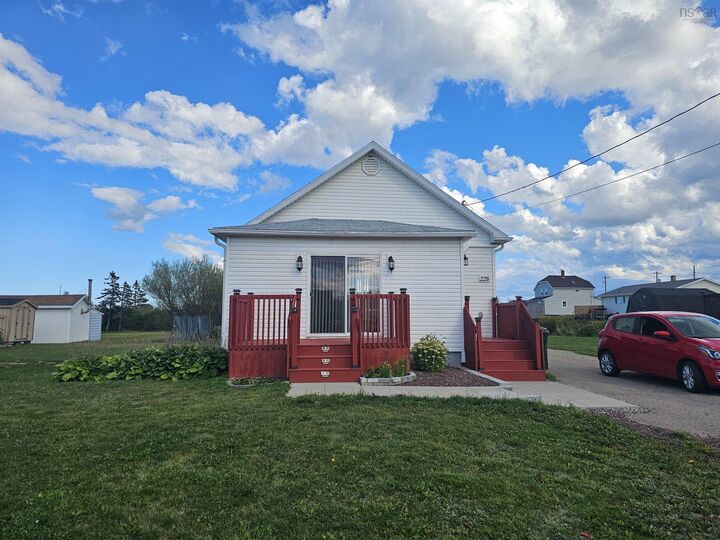 228 Wallace Road  Glace Bay NS B1A 4P4 photo