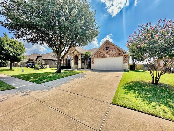 5018 W Fall Drive  Midlothian TX 76065 photo