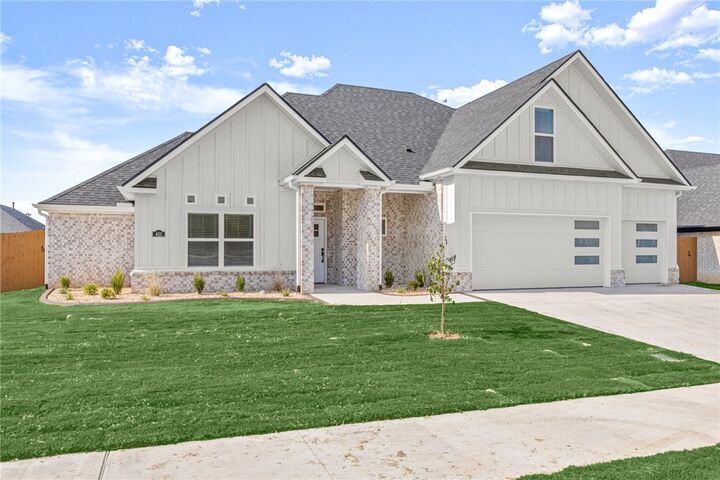 401 Bronco Street  Centerton AR 72719 photo
