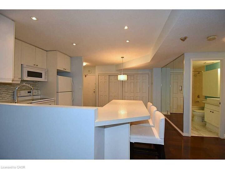 Property Photo: 36 James Street S 608 ON L8P 4W4