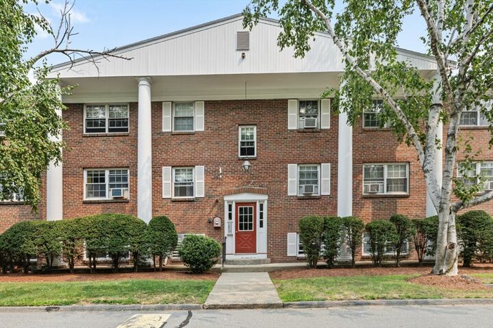 Property Photo:  68 Preston Street 5F  MA 01880 