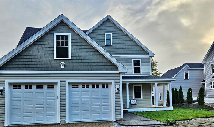 Property Photo:  92 Willow Street 3  MA 01720 