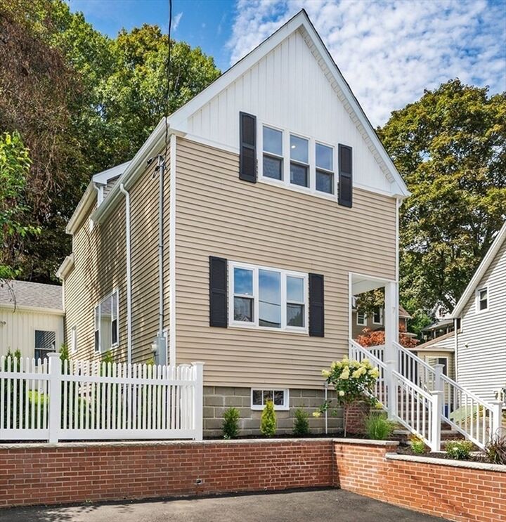 7 Sawyer Crt  Malden MA 02148 photo
