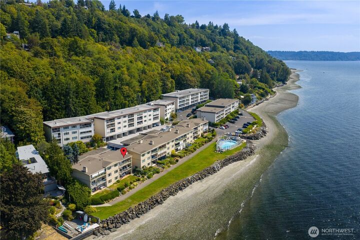 10203  47th Avenue SW A302  Seattle WA 98146 photo