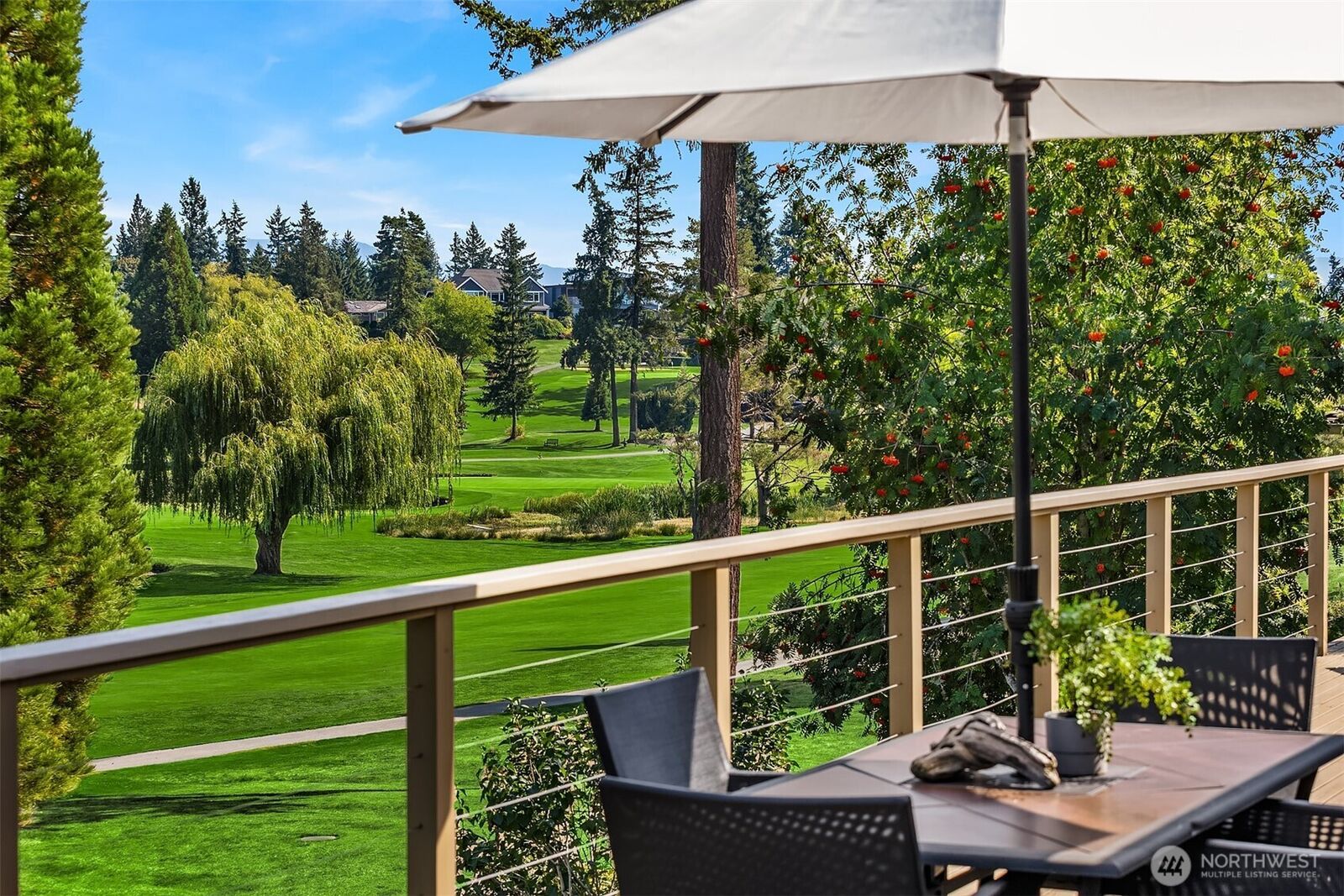 Property Photo: 1654 180th Avenue NE WA 98008